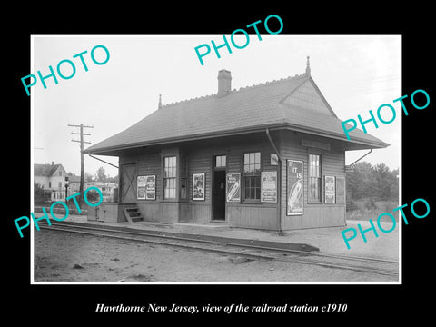 OLD LARGE HISTORIC PHOTO OF HAWTHORNE NEW JERSEY, ERIE RAILROAD STATION c1910 2