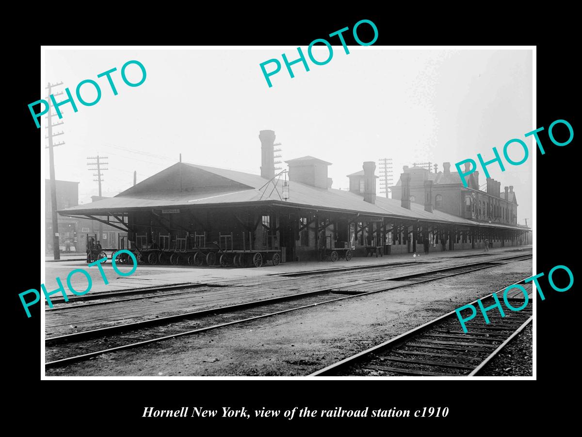 OLD LARGE HISTORIC PHOTO OF HORNELL NEW YORK, ERIE RAILROAD STATION c1910