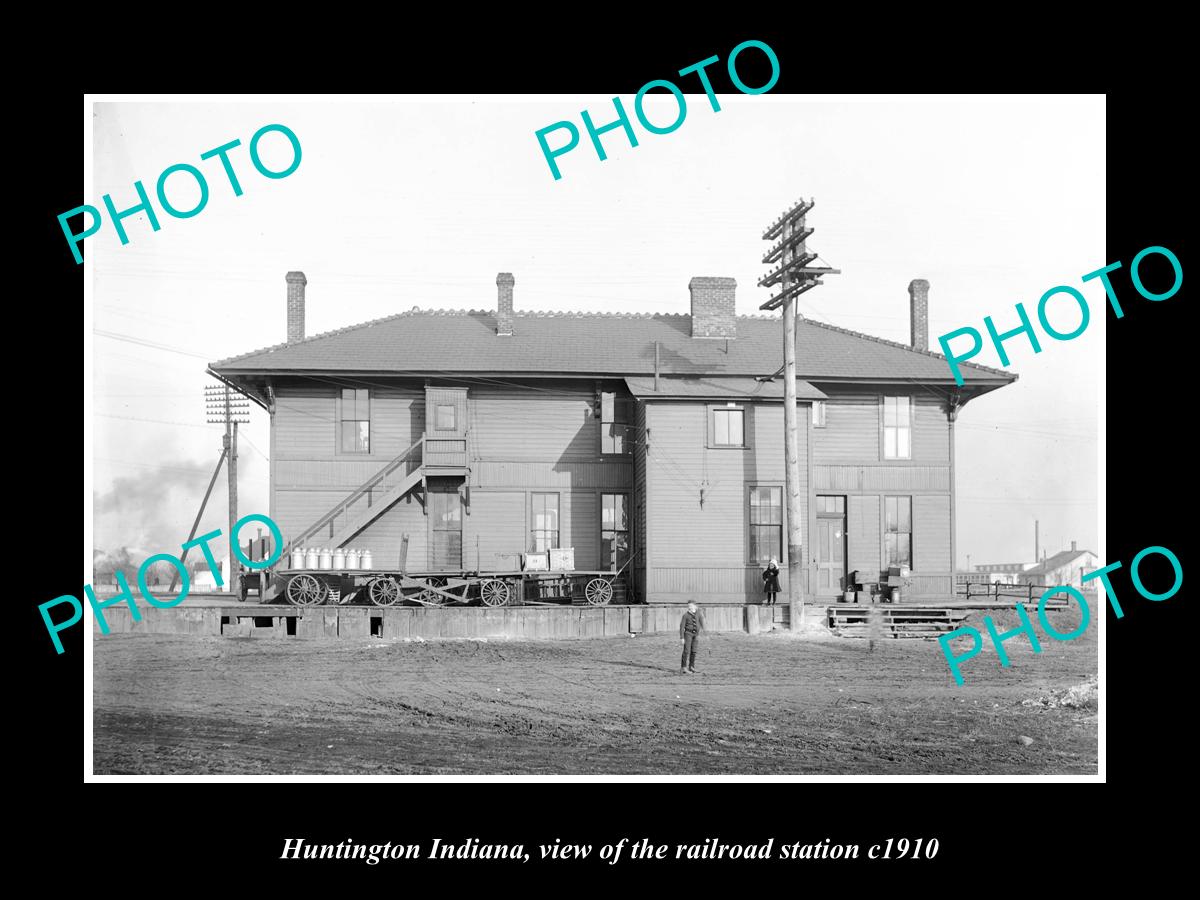 OLD LARGE HISTORIC PHOTO OF HUNTINGTON INDIANA, ERIE RAILROAD STATION c1910 2