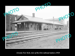 OLD LARGE HISTORIC PHOTO OF LIVONIA NEW YORK, ERIE RAILROAD STATION c1910