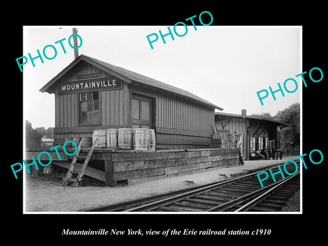 OLD LARGE HISTORIC PHOTO OF MOUNTAINVILLE NEW YORK, ERIE RAILROAD STATION c1910