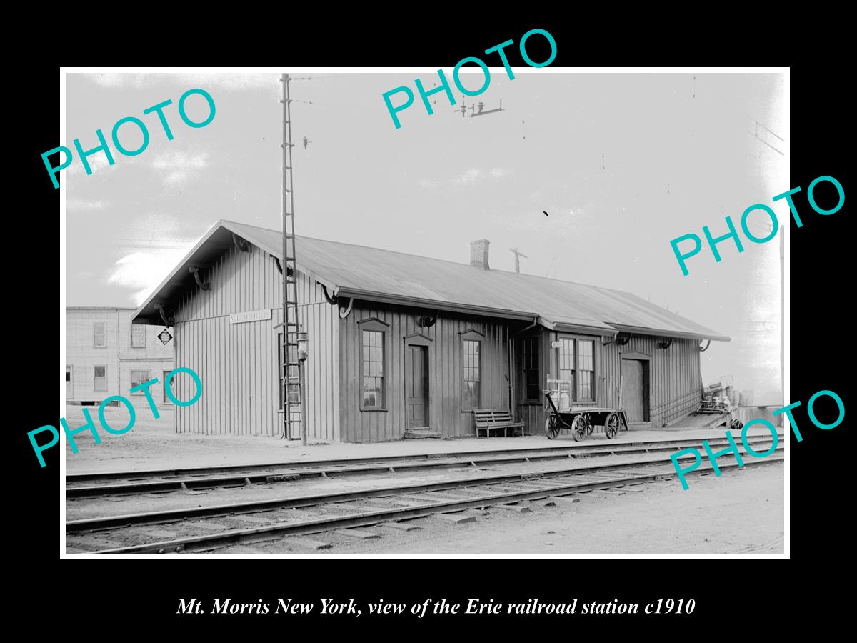 OLD LARGE HISTORIC PHOTO OF MT MORRIS NEW YORK, ERIE RAILROAD STATION c1910