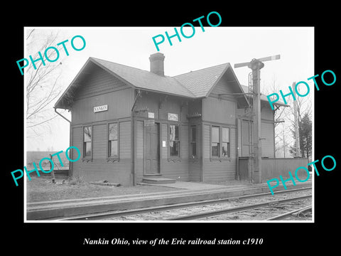 OLD LARGE HISTORIC PHOTO OF NANKIN OHIO, THE ERIE RAILROAD STATION c1910 1