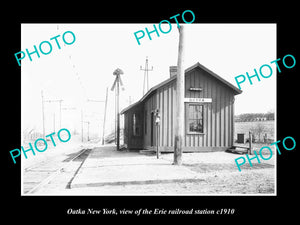 OLD LARGE HISTORIC PHOTO OF OATKA NEW YORK, THE ERIE RAILROAD STATION c1910