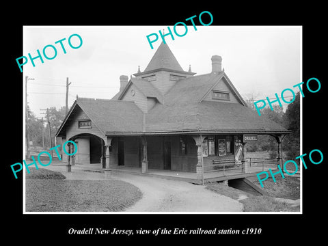 OLD LARGE HISTORIC PHOTO OF ORADELL NEW JERSEY, ERIE RAILROAD STATION c1910 2