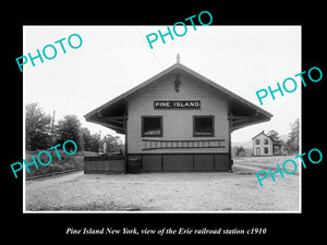 OLD LARGE HISTORIC PHOTO OF PINE ISLAND NEW YORK, ERIE RAILROAD STATION c1910 1