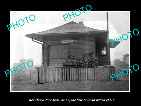 OLD LARGE HISTORIC PHOTO OF RED HOUSE NEW YORK, ERIE RAILROAD STATION c1910