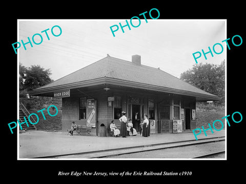 OLD LARGE HISTORIC PHOTO OF RIVER EDGE NEW JERSEY, ERIE RAILROAD STATION c1910 2