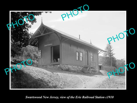 OLD LARGE HISTORIC PHOTO OF SWARTSWOOD NEW JERSEY, ERIE RAILROAD STATION c1910 1