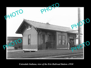 OLD LARGE HISTORIC PHOTO OF UNIONDALE INDIANA, THE ERIE RAILROAD STATION c1910