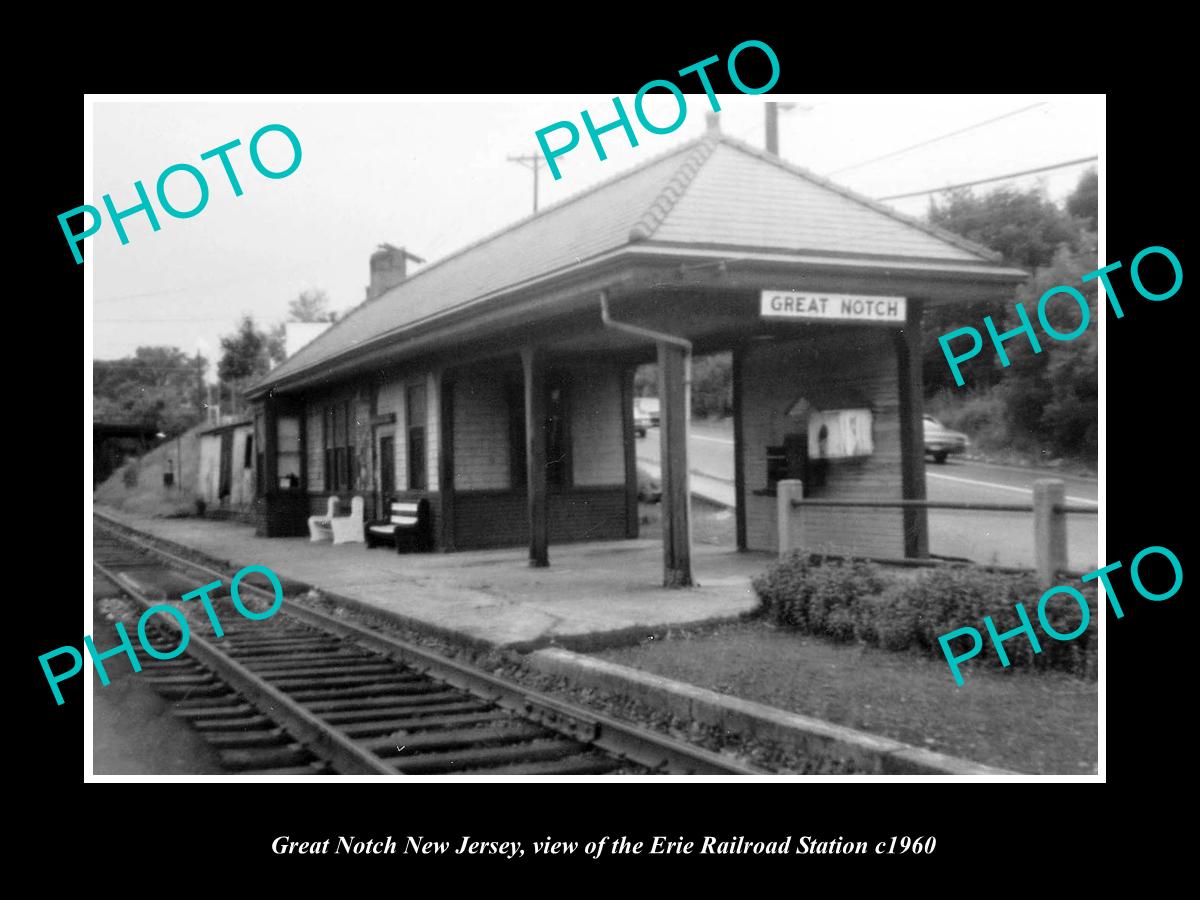 OLD LARGE HISTORIC PHOTO OF GREAT NOTCH NEW JERSEY, ERIE RAILROAD STATION c1960