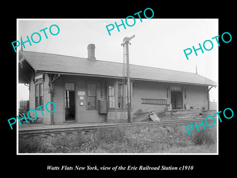 OLD LARGE HISTORIC PHOTO OF WATTS FLATS NEW YORK, ERIE RAILROAD STATION c1910 1