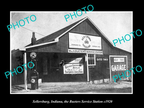 OLD LARGE HISTORIC PHOTO OF SELLERSBURG INDIANA, RED CROWN OIL GAS STATION c1920