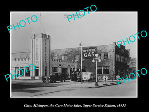 OLD LARGE HISTORIC PHOTO OF CARO MICHIGAN, FORD MOTORS GAS STATION c1935