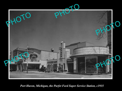 OLD LARGE HISTORIC PHOTO OF PORT HURON MICHIGAN, FORD MOTORS GAS STATION c1935