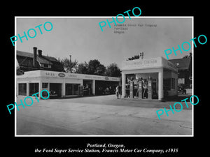 OLD LARGE HISTORIC PHOTO OF PORTLAND OREGON, FORD MOTORS GAS STATION c1935