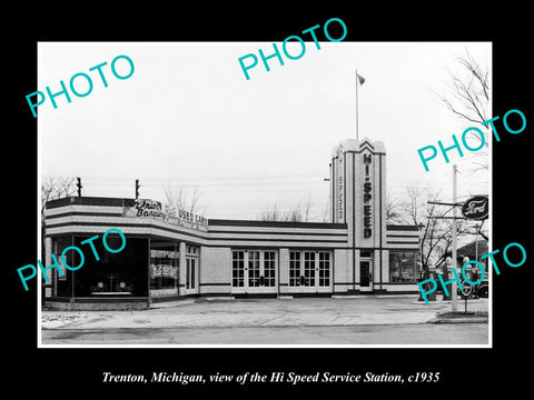 OLD LARGE HISTORIC PHOTO OF TRENTON MICHIGAN, FORD MOTORS GAS STATION c1935