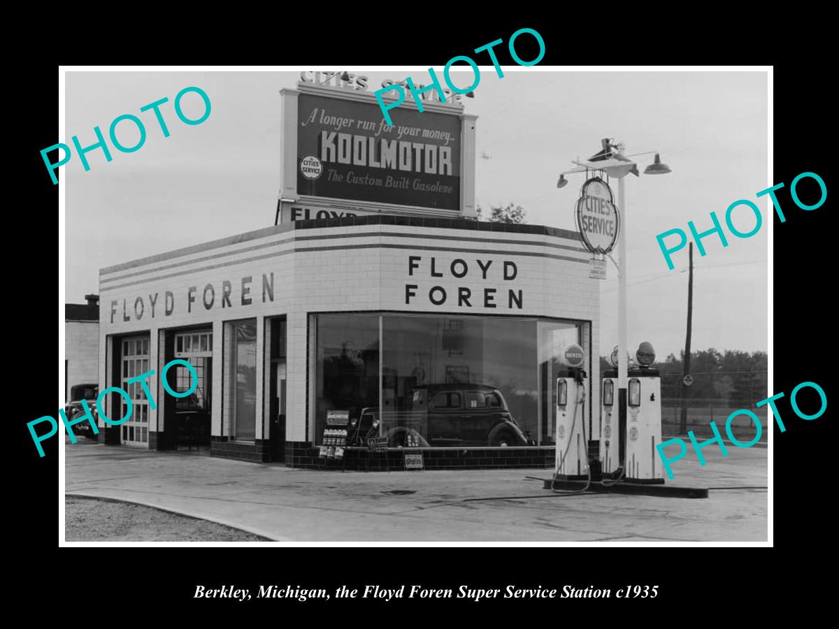 OLD LARGE HISTORIC PHOTO OF BERKLEY MICHIGAN, CITIES OIL SERVICE STATION c1935