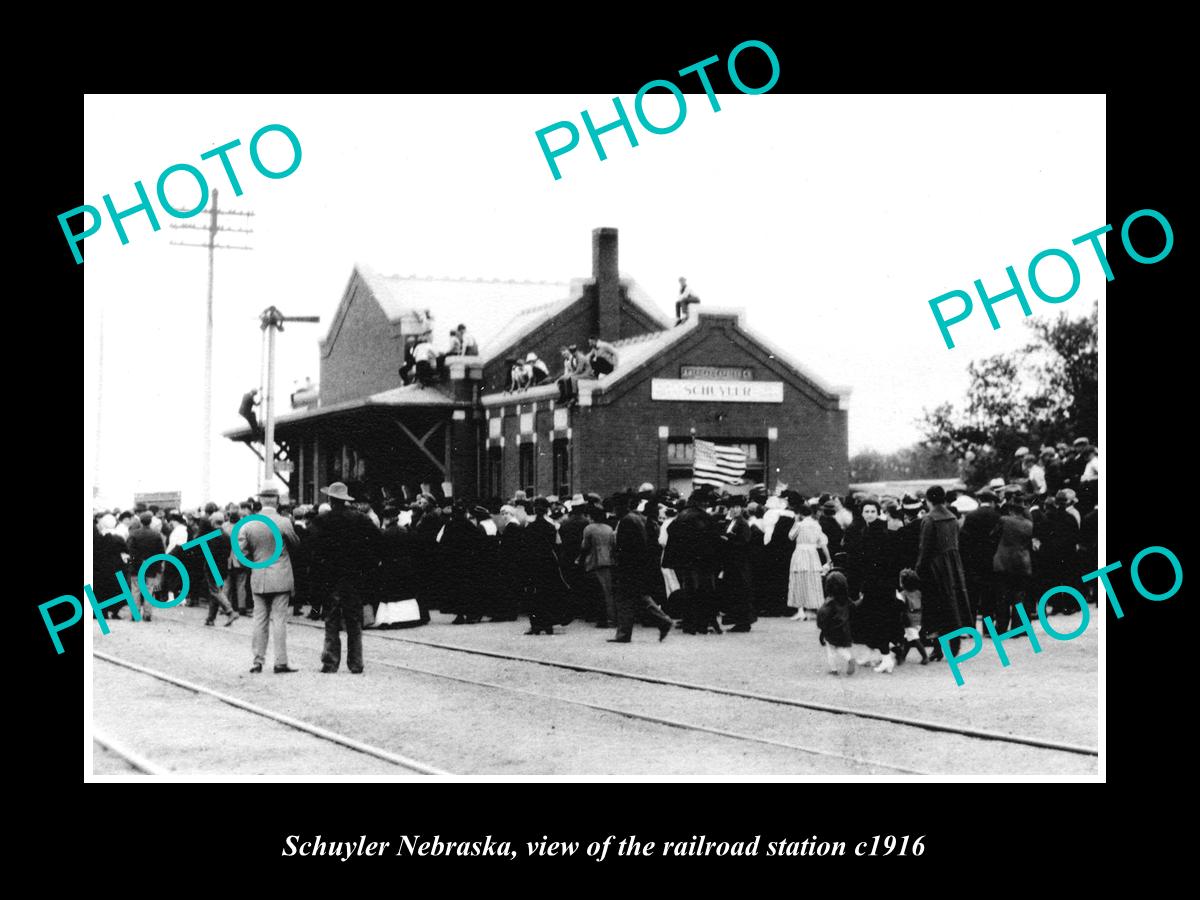 OLD LARGE HISTORIC PHOTO OF SCHUYLER NEBRASKA, THE RAILROAD STATION c1916