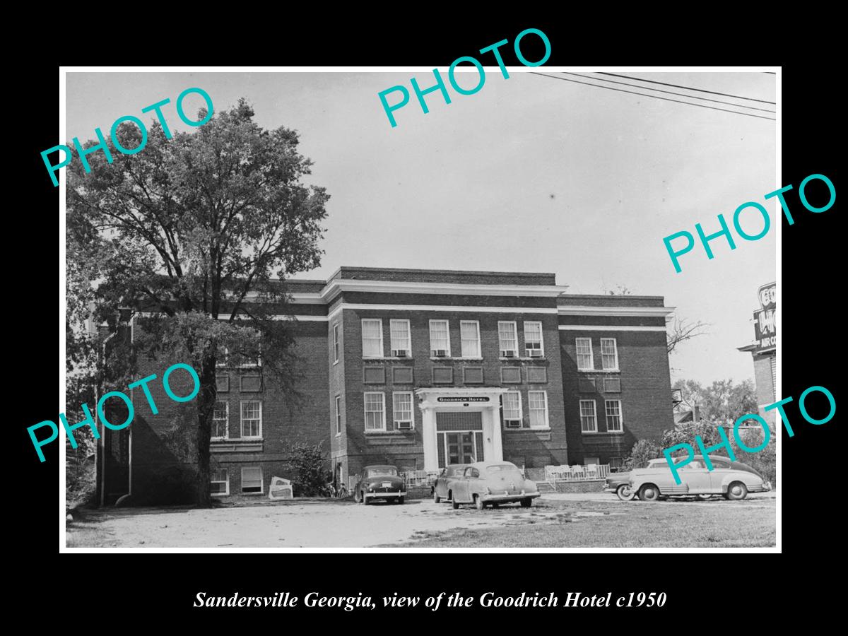 OLD LARGE HISTORIC PHOTO OF SANDERSVILLE GEORGIA, THE GOODIRCH HOTEL c1950