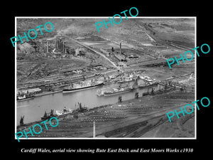 OLD LARGE HISTORIC PHOTO OF CARDIFF WALES, AERIAL VIEW OF THE BUTE DOCKS c1930