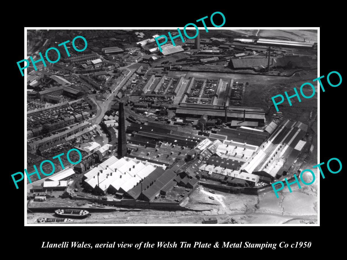 OLD LARGE HISTORIC PHOTO OF LLANELLI WALES, THE WELSH TIN PLATE Co c1950