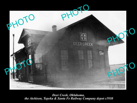 OLD LARGE HISTORIC PHOTO OF DEER CREEK OKLAHOMA, SANTA FE RAILROAD DEPOT c1930