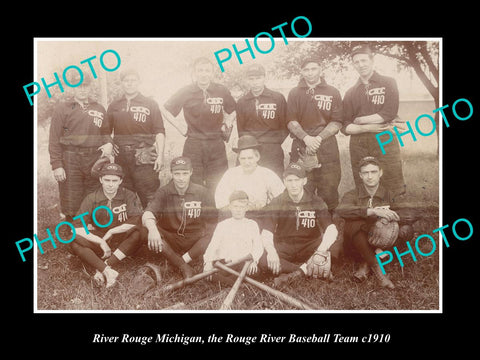 OLD LARGE HISTORIC PHOTO OF ROUGE RIVER MICHIGAN, THE TOWN BASEBALL TEAM c1910