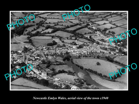 OLD LARGE HISTORIC PHOTO OF NEWCASTLE EMLYN WALES, VIEW OF THE TOWN c1940 1