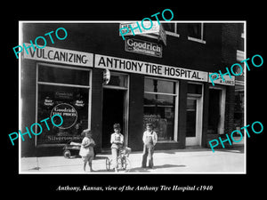 OLD LARGE HISTORIC PHOTO OF ANTHONY KANSAS, VIEW OF THE TIRE HOSPITAL STORE 1940