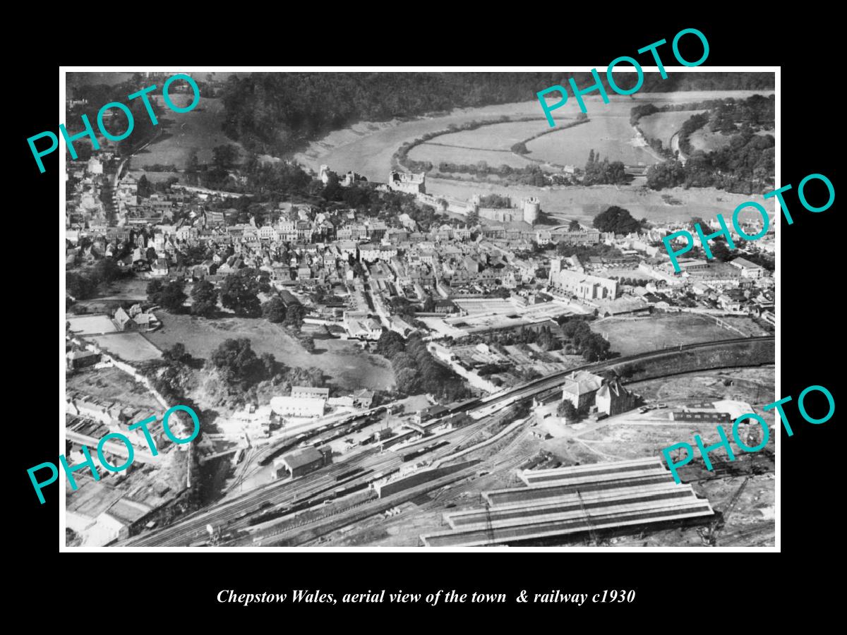 OLD LARGE HISTORIC PHOTO OF CHEPSTOW WALES, VIEW OF THE TOWN & RAILWAY c1930