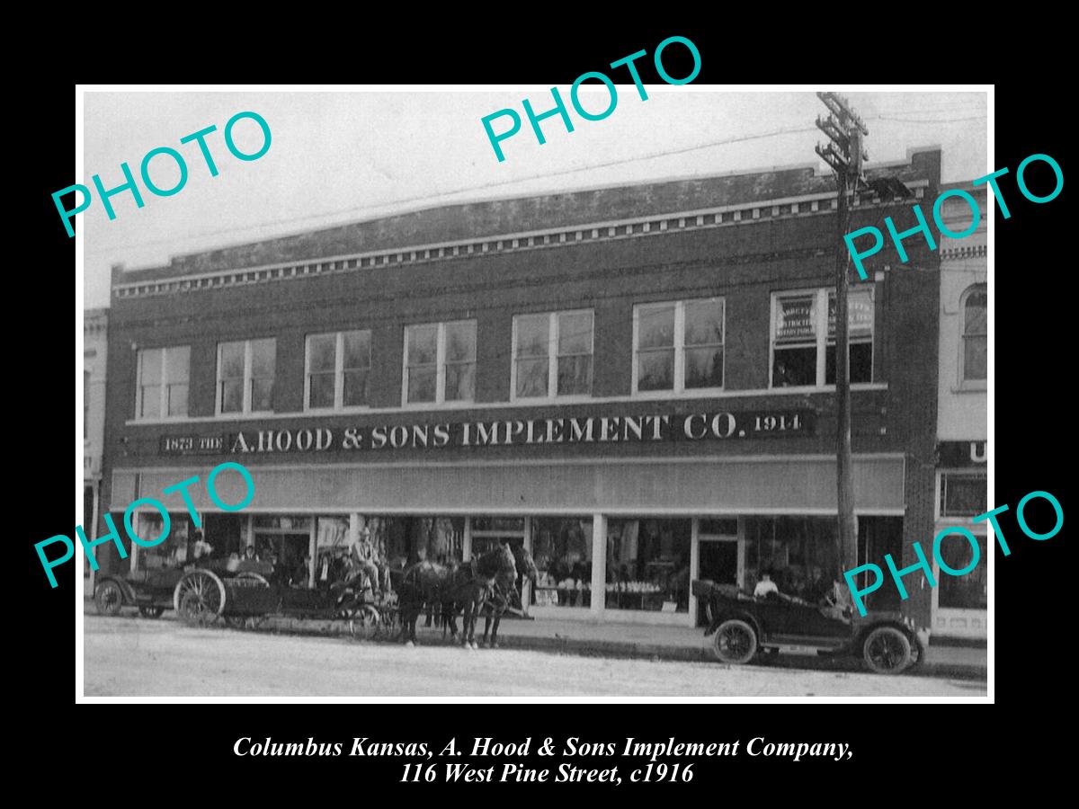 OLD LARGE HISTORIC PHOTO OF COLUMBUS KANSAS, THE HOOD IMPLEMENT STORE 1916