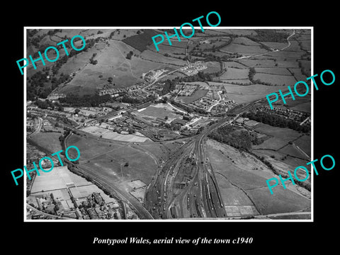 OLD LARGE HISTORIC PHOTO OF PONTYPOOL WALES, AERIEL VIEW OF THE TOWN c1940 1