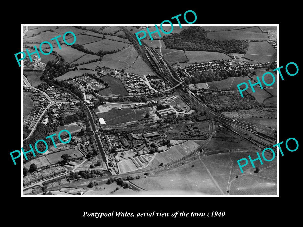 OLD LARGE HISTORIC PHOTO OF PONTYPOOL WALES, AERIEL VIEW OF THE TOWN c1940 2