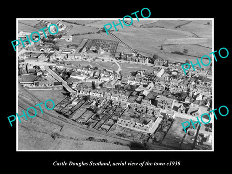 OLD LARGE HISTORIC PHOTO OF CASTLE DOUGLAS SCOTLAND, AERIAL VIEW OF TOWN c1930 2