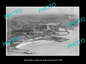 OLD LARGE HISTORIC PHOTO OF BARRY WALES, AERIAL VIEW OF THE TOWN & DOCKS c1930