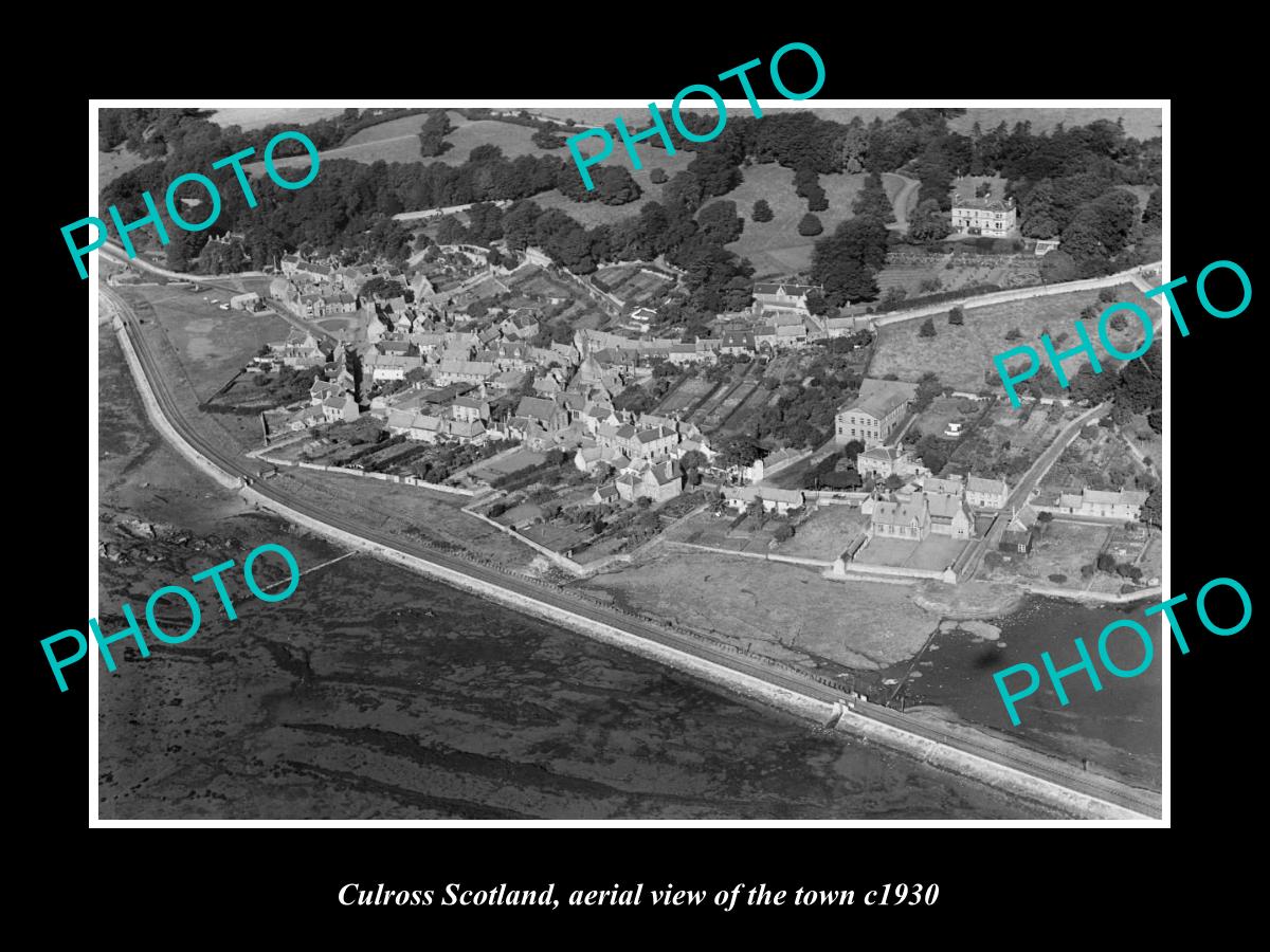 OLD LARGE HISTORIC PHOTO OF CULROSS SCOTLAND, AERIAL VIEW OF THE TOWN c1930 2