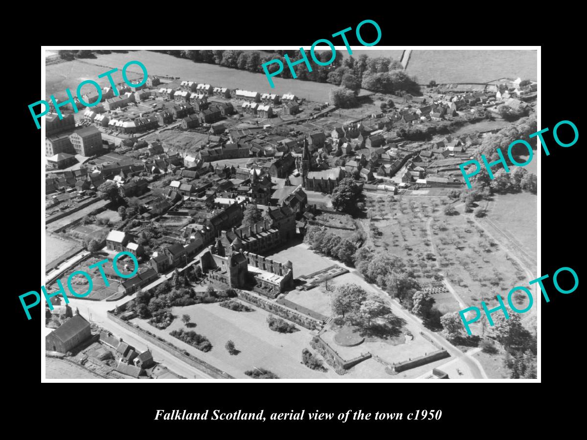 OLD LARGE HISTORIC PHOTO OF FALKLAND SCOTLAND, AERIAL VIEW OF THE TOWN c1950 2