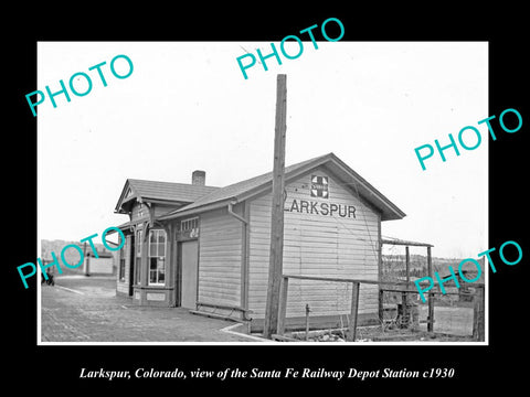 OLD LARGE HISTORIC PHOTO OF LARKSPUR COLORADO, THE RAILROAD DEPOT STATION c1930