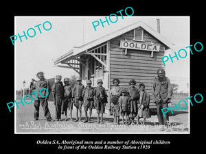 OLD LARGE HISTORIC PHOTO OF OOLDEA SOUTH AUSTRALIA, ABORIGINALS AT STATION c1920