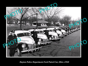 OLD LARGE HISTORIC PHOTO OF DAYTON POLICE FORD PATROL CAR, OHIO c1940