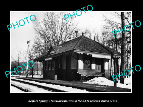 OLD HISTORIC PHOTO OF BEDFORD SPRINGS MASSACHUSETTS, THE B&M RAILROAD DEPOT 1930