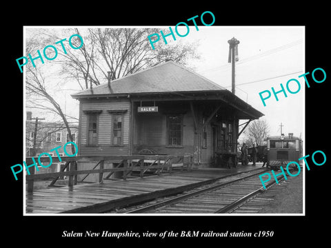 OLD LARGE HISTORIC PHOTO OF SALEM NEW HAMPSHIRE, THE B&M RAILROAD DEPOT c1950