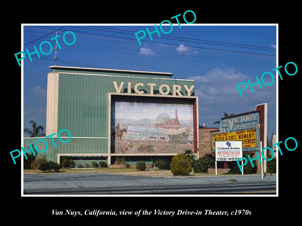 OLD LARGE HISTORIC PHOTO OF VAN NUYS CALIFORNIA, VICTORY DRIVE IN THEATER c1970s