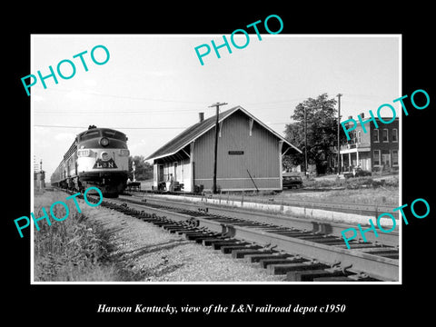 OLD LARGE HISTORIC PHOTO OF HANSON KENTUCKY, THE L&N RAILROAD DEPOT c1950