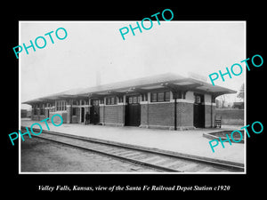 OLD LARGE HISTORIC PHOTO OF VALLEY FALLS KANSAS, SANTA FE RAILROAD DEPOT c1920