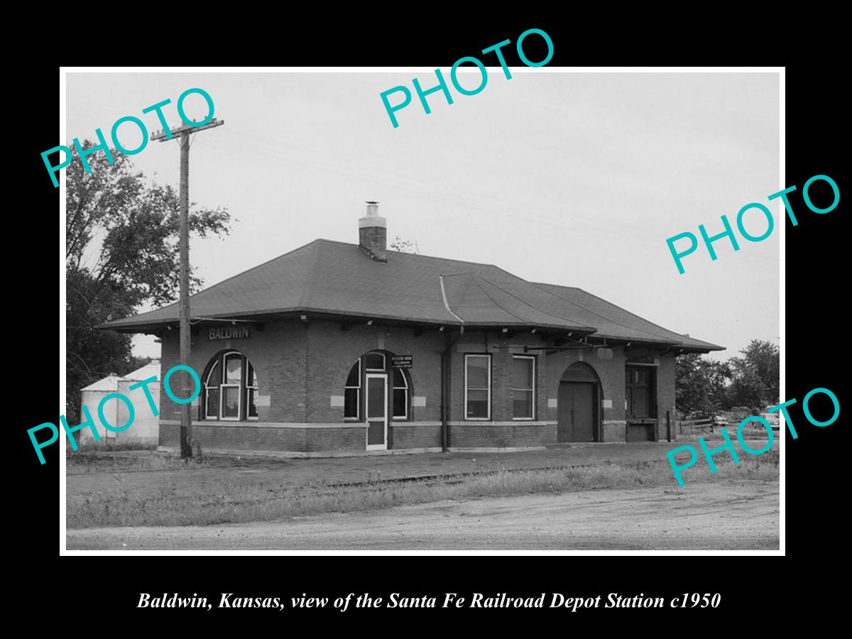 OLD LARGE HISTORIC PHOTO OF BALDWIN KANSAS, VIEW OF RAILROAD DEPOT STATION c1950