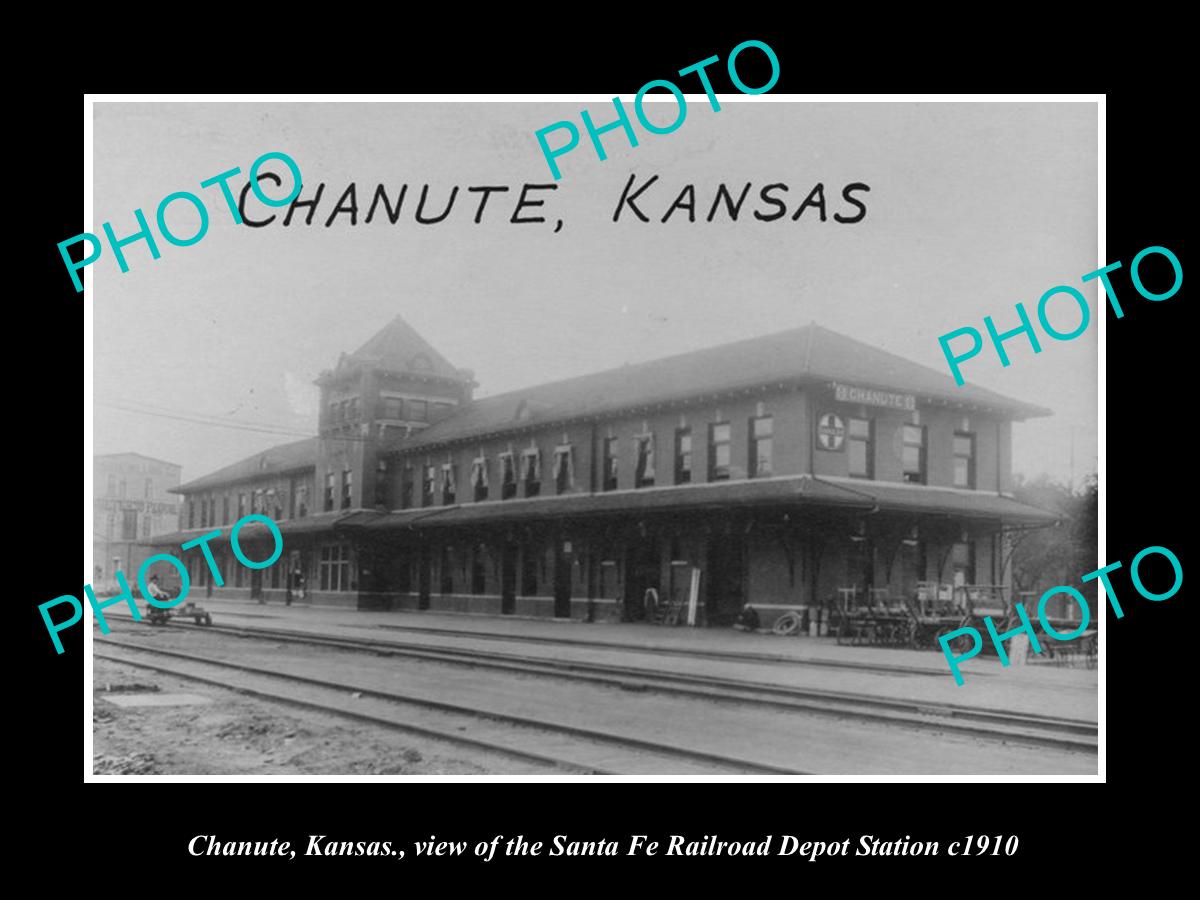 OLD LARGE HISTORIC PHOTO OF CHANUTE KANSAS, VIEW OF RAILROAD DEPOT STATION c1910