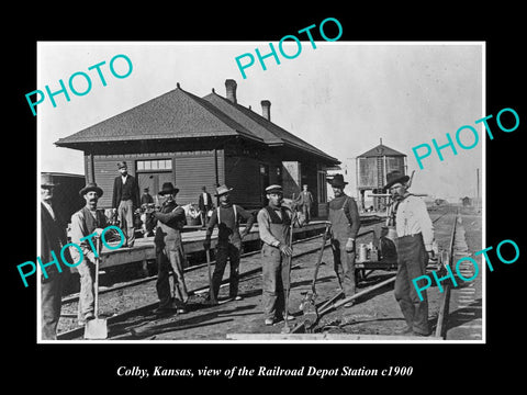 OLD LARGE HISTORIC PHOTO OF COLBY KANSAS, VIEW OF RAILROAD DEPOT STATION c1900