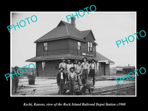 OLD LARGE HISTORIC PHOTO OF KECHI KANSAS, VIEW OF RAILROAD DEPOT STATION c1900